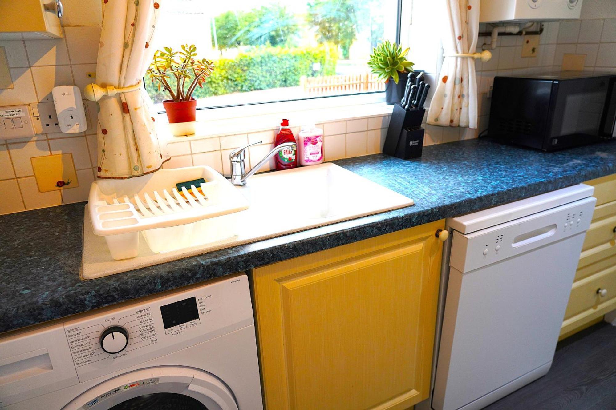 Sleeps 10, Free Parking, Close To Science Park, King Size Bed Milton (Cambridgeshire) Exterior foto
