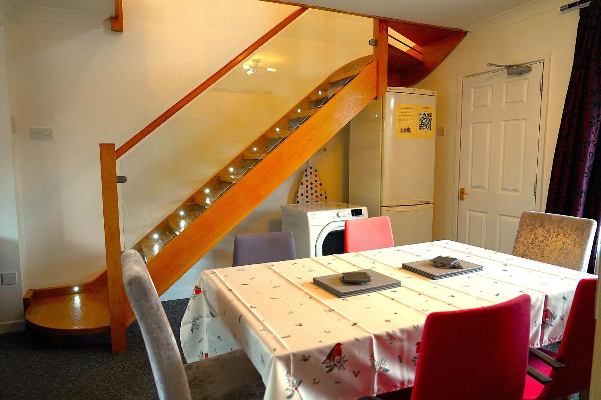 Sleeps 10, Free Parking, Close To Science Park, King Size Bed Milton (Cambridgeshire) Exterior foto